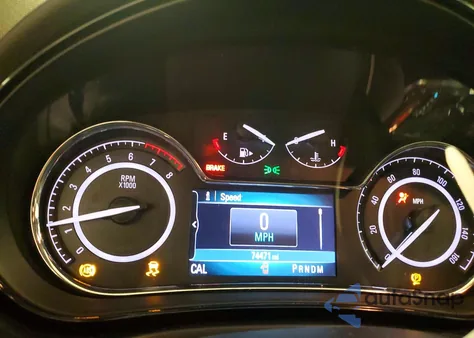 2016 Buick Regal Premium z USA, uszkodzony, nr VIN 2G4GS5GX1G9168511